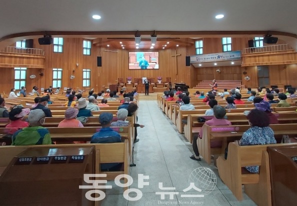 [포토] 구미시, '선산노인대학 입학식' 성황리 개최