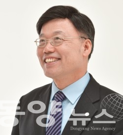 강성호 순천대 대학원장.